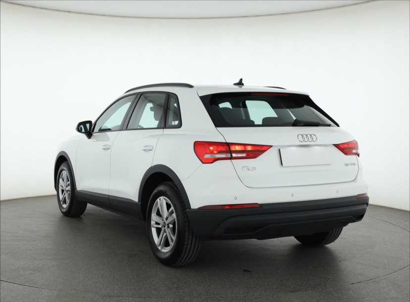 Audi Q3, 2021