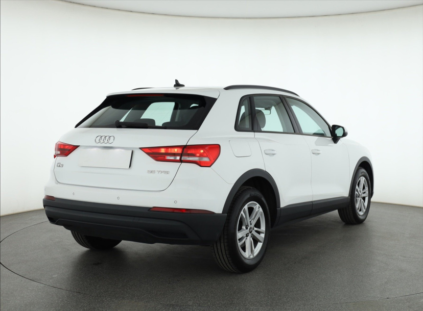 Audi Q3, 2021