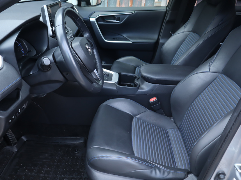 Toyota RAV 4, 2022