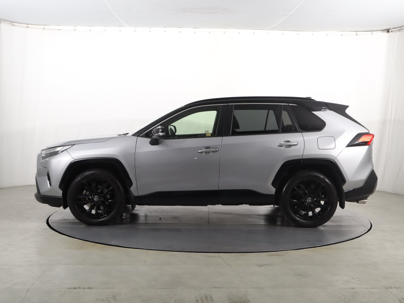 Toyota RAV 4, 2022