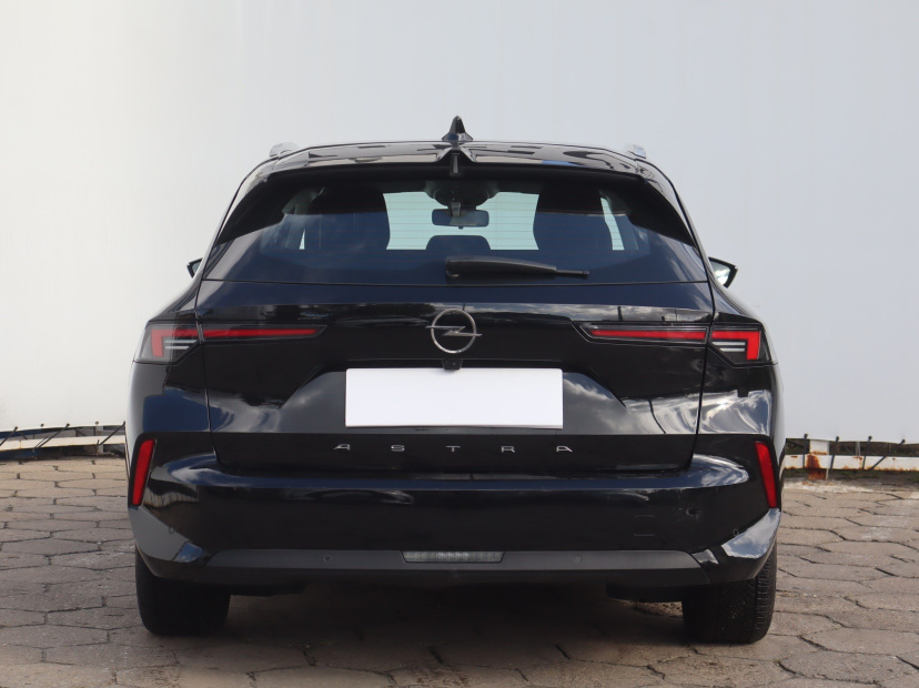 Opel Astra, 2024
