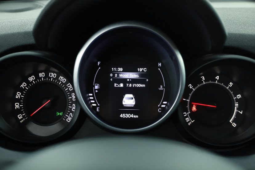 Fiat 500X, 2016