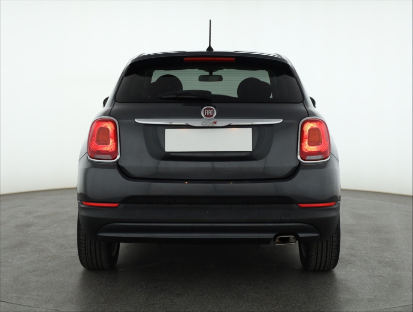 Fiat 500X, 2016