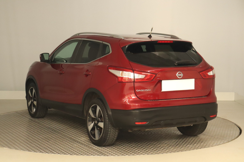 Nissan Qashqai, 2015