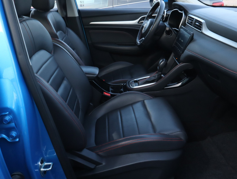 MG ZS SUV, 2023