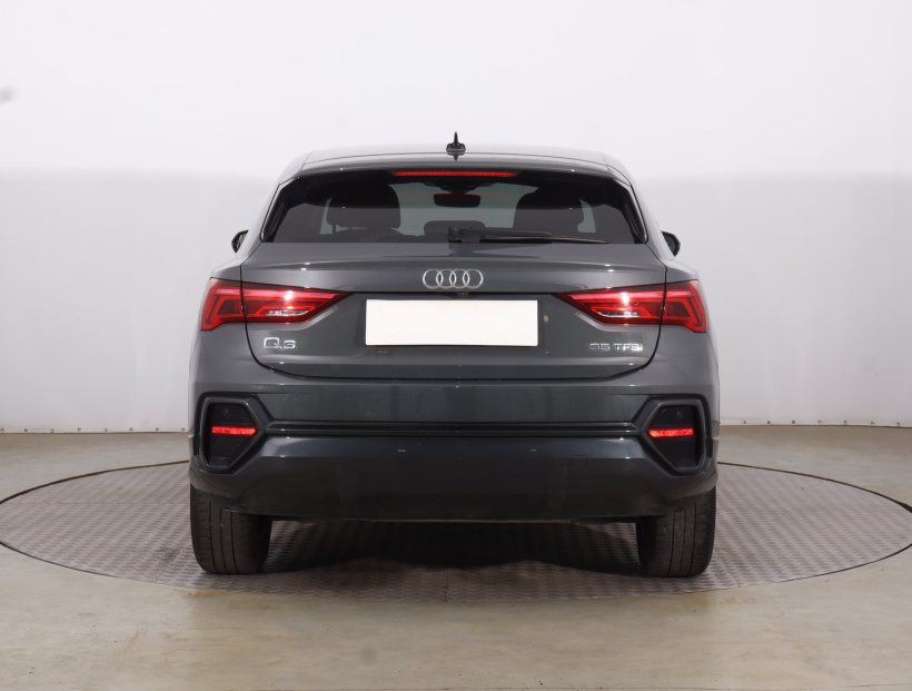 Audi Q3 Sportback, 2023