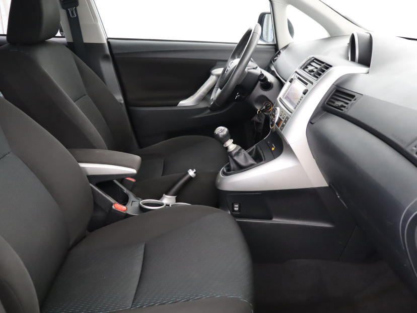Toyota Verso, 2012