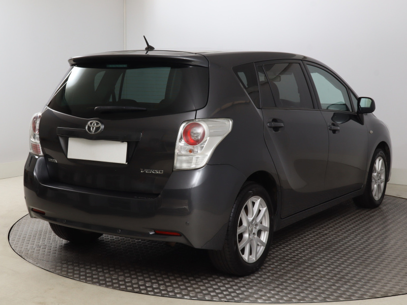 Toyota Verso, 2012