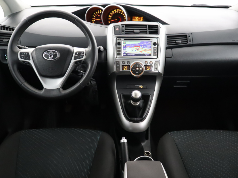 Toyota Verso, 2012