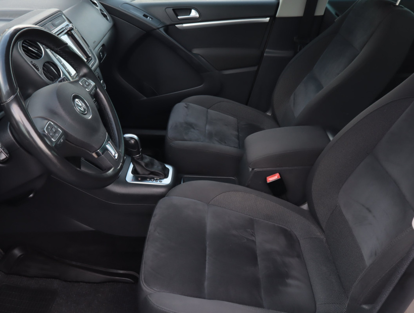 Volkswagen Tiguan, 2013