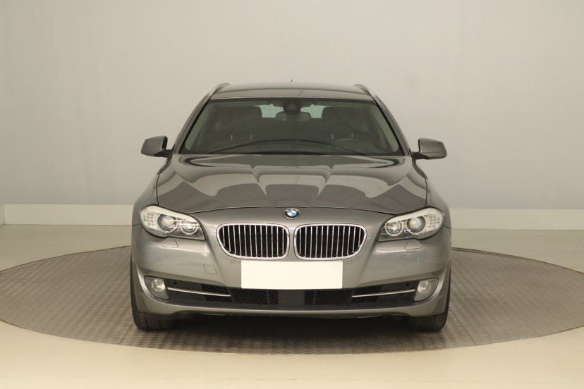 BMW 5, 2013