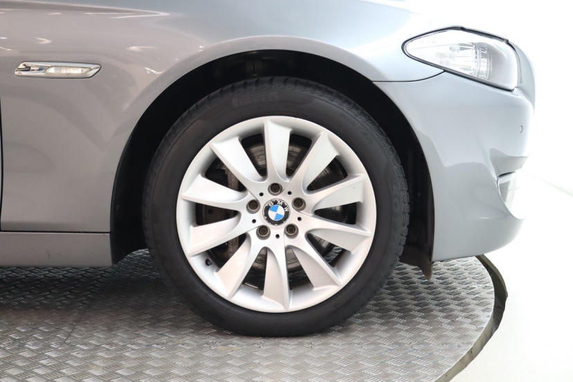 BMW 5, 2013