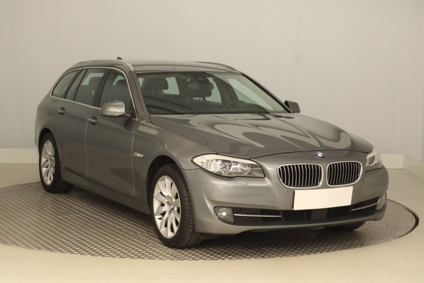 BMW 5, 2013