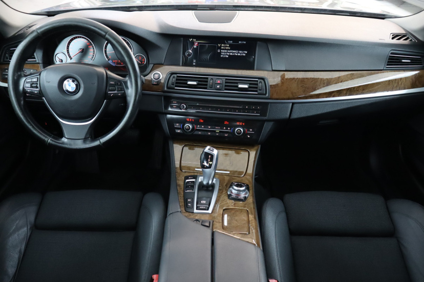 BMW 5, 2013