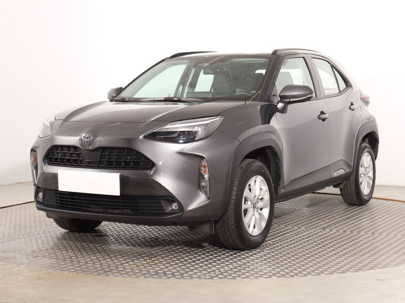 Toyota Yaris Cross, 2025