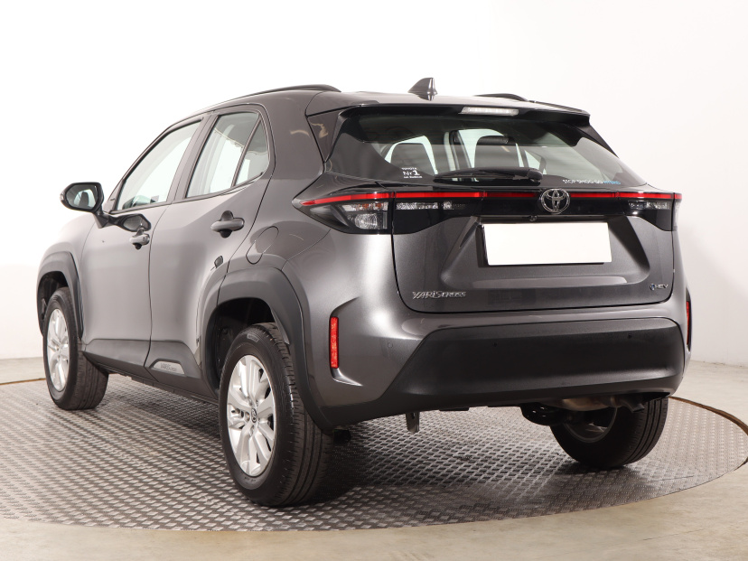 Toyota Yaris Cross, 2025