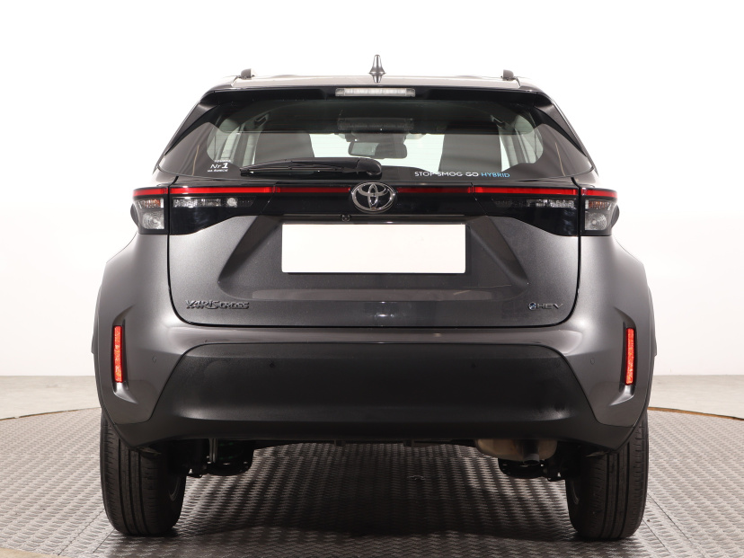 Toyota Yaris Cross, 2025