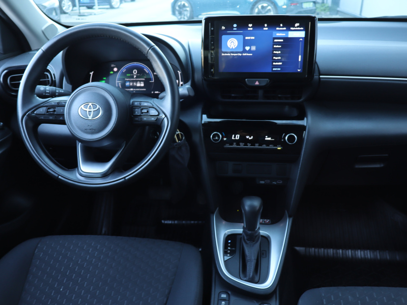 Toyota Yaris Cross, 2025