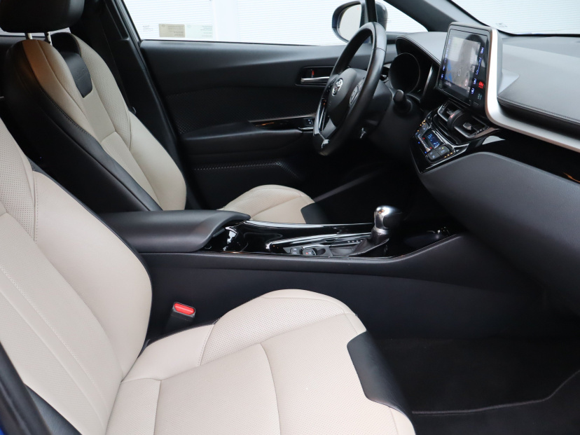 Toyota C-HR, 2019