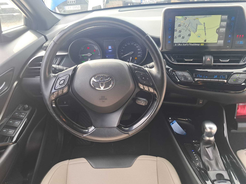 Toyota C-HR, 2019