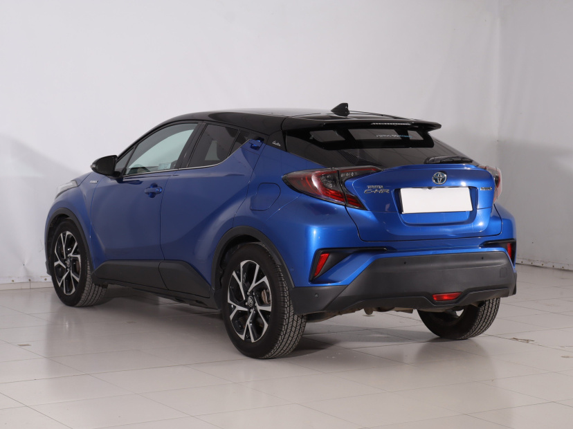 Toyota C-HR, 2019