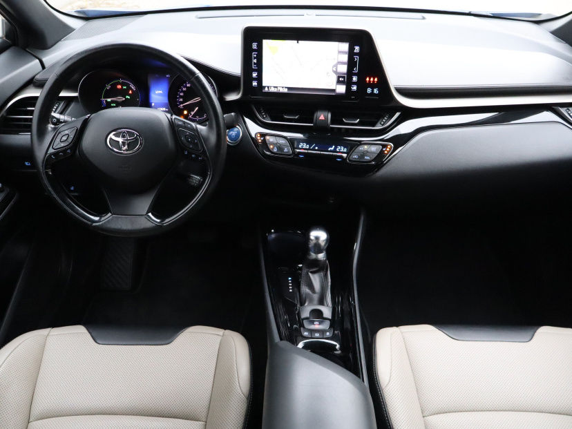 Toyota C-HR, 2019