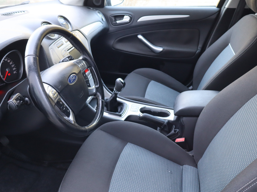 Ford Mondeo, 2010
