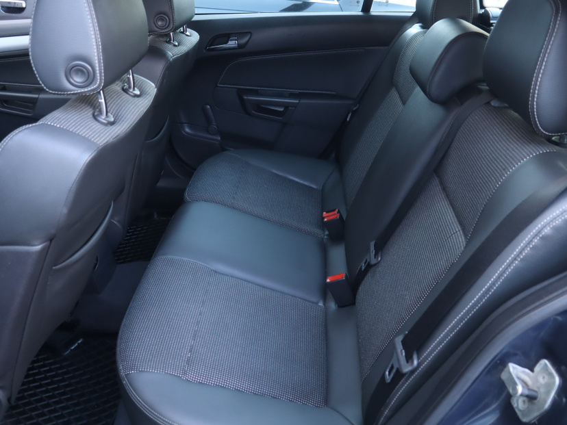 Opel Astra, 2006