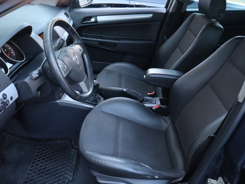 Opel Astra, 2006