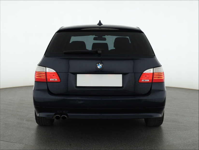 BMW 5, 2009