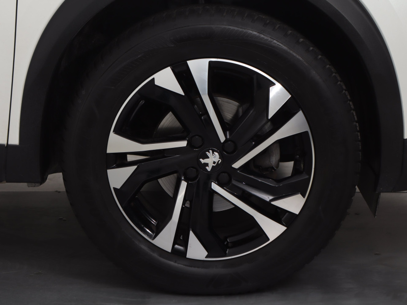Peugeot 2008, 2021