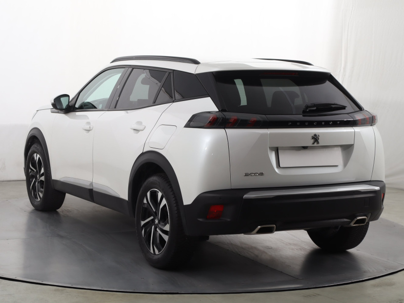 Peugeot 2008, 2021