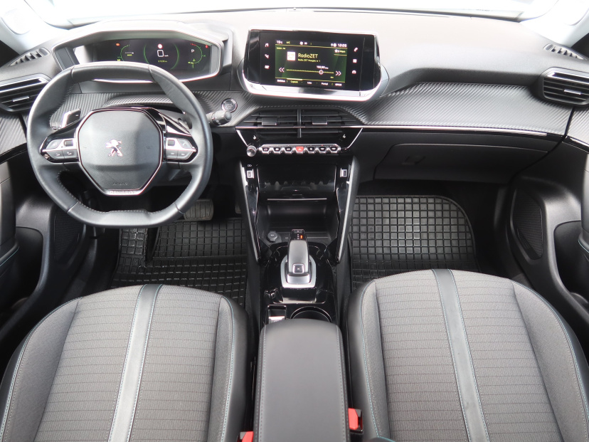 Peugeot 2008, 2021