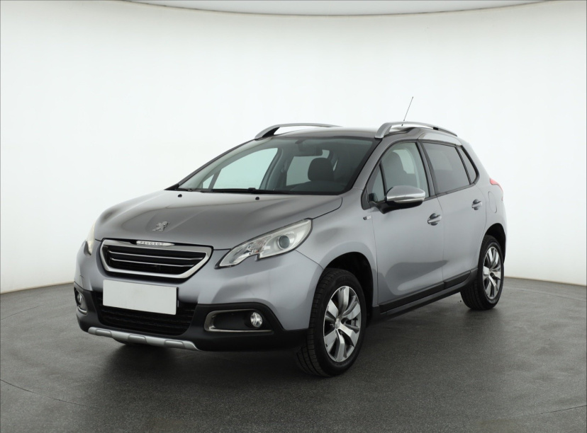 Peugeot 2008, 2015