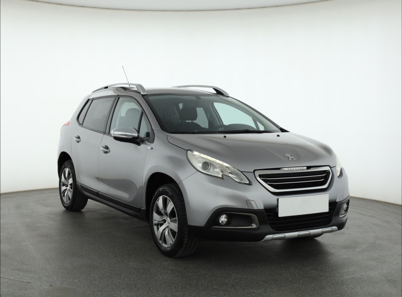 Peugeot 2008, 2015