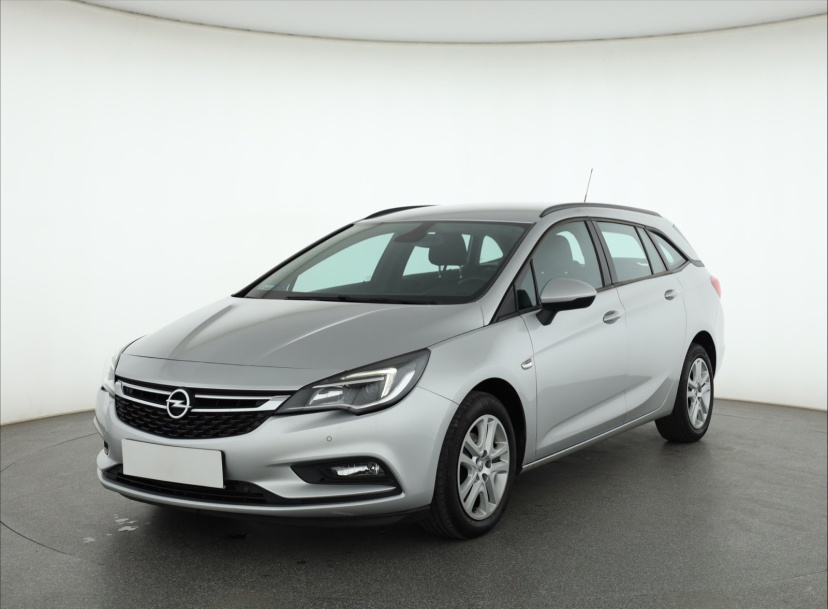 Opel Astra, 2018