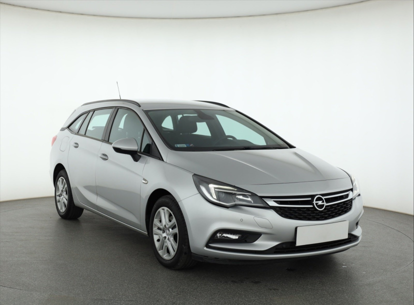 Opel Astra, 2018
