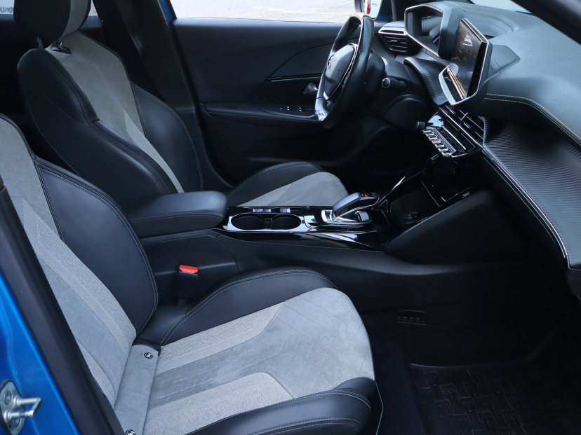 Peugeot e-2008, 2020