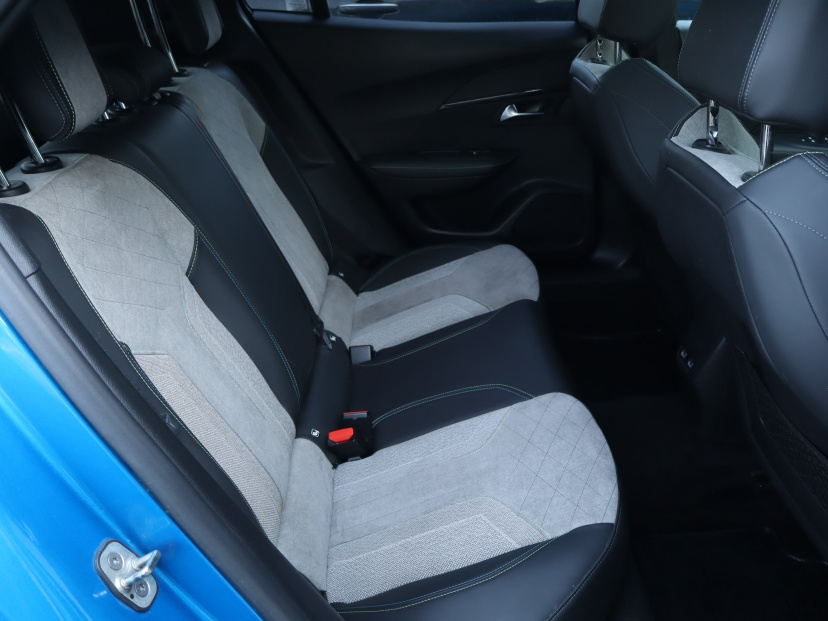Peugeot e-2008, 2020