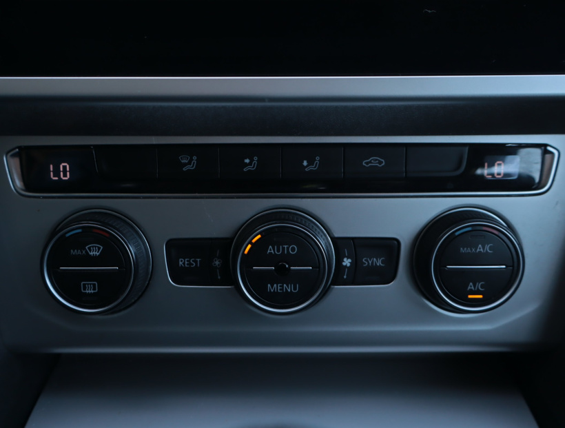 Volkswagen Passat, 2018