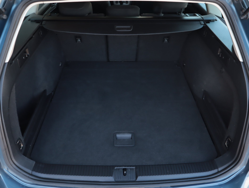 Volkswagen Passat, 2018