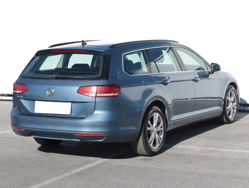 Volkswagen Passat, 2018