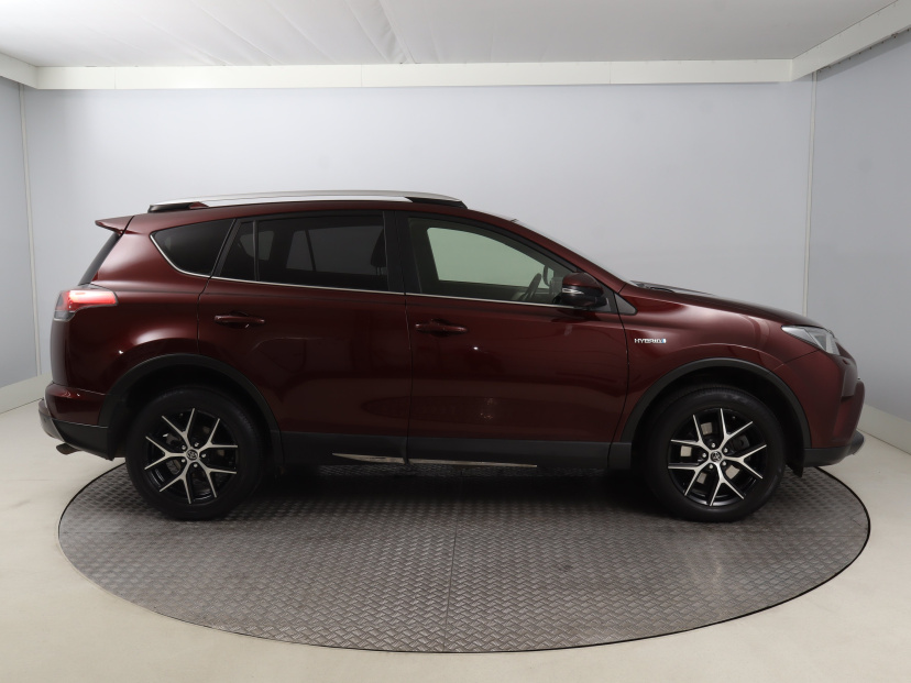 Toyota RAV 4, 2017