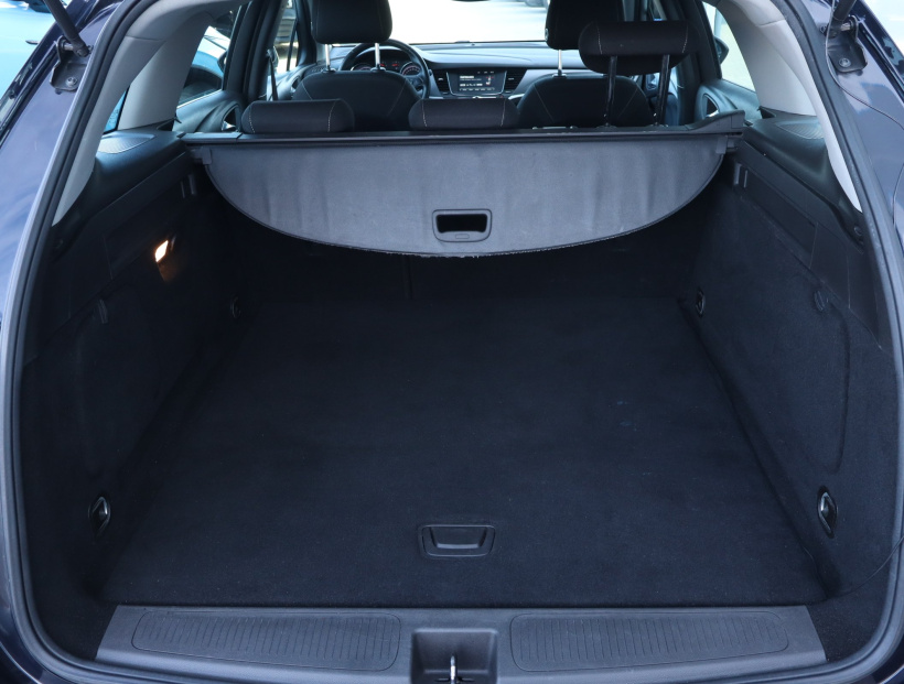 Opel Astra, 2018