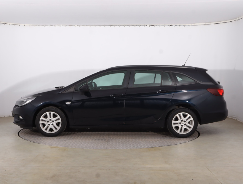 Opel Astra, 2018