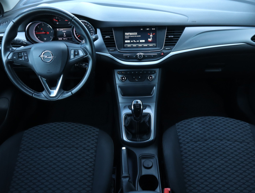 Opel Astra, 2018