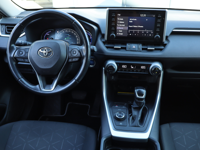 Toyota RAV 4, 2020