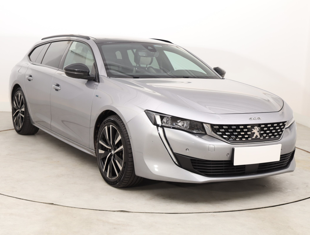 Peugeot 508 SW Hybrid 225