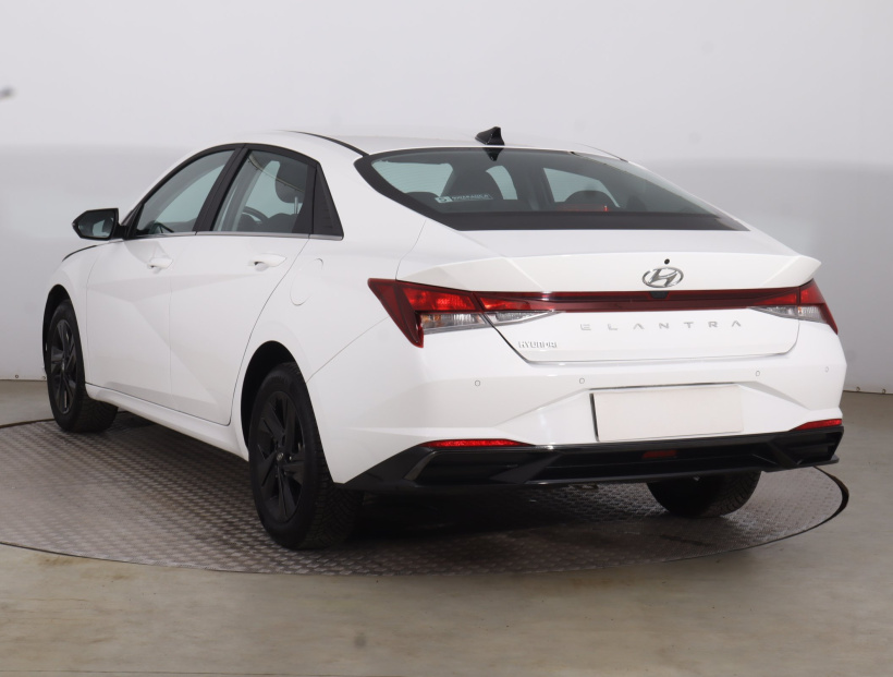 Hyundai Elantra, 2023