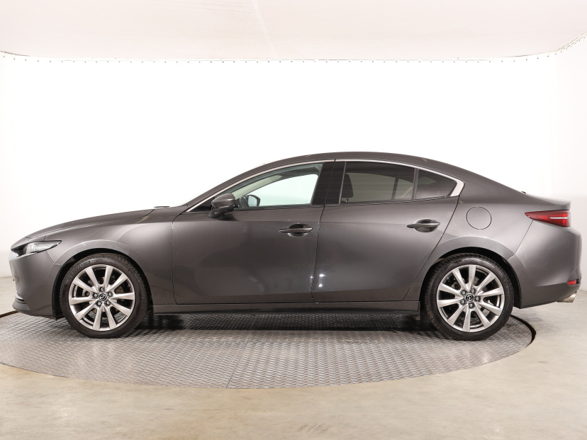 Mazda 3, 2019